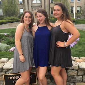 Meet your Posher, Casey